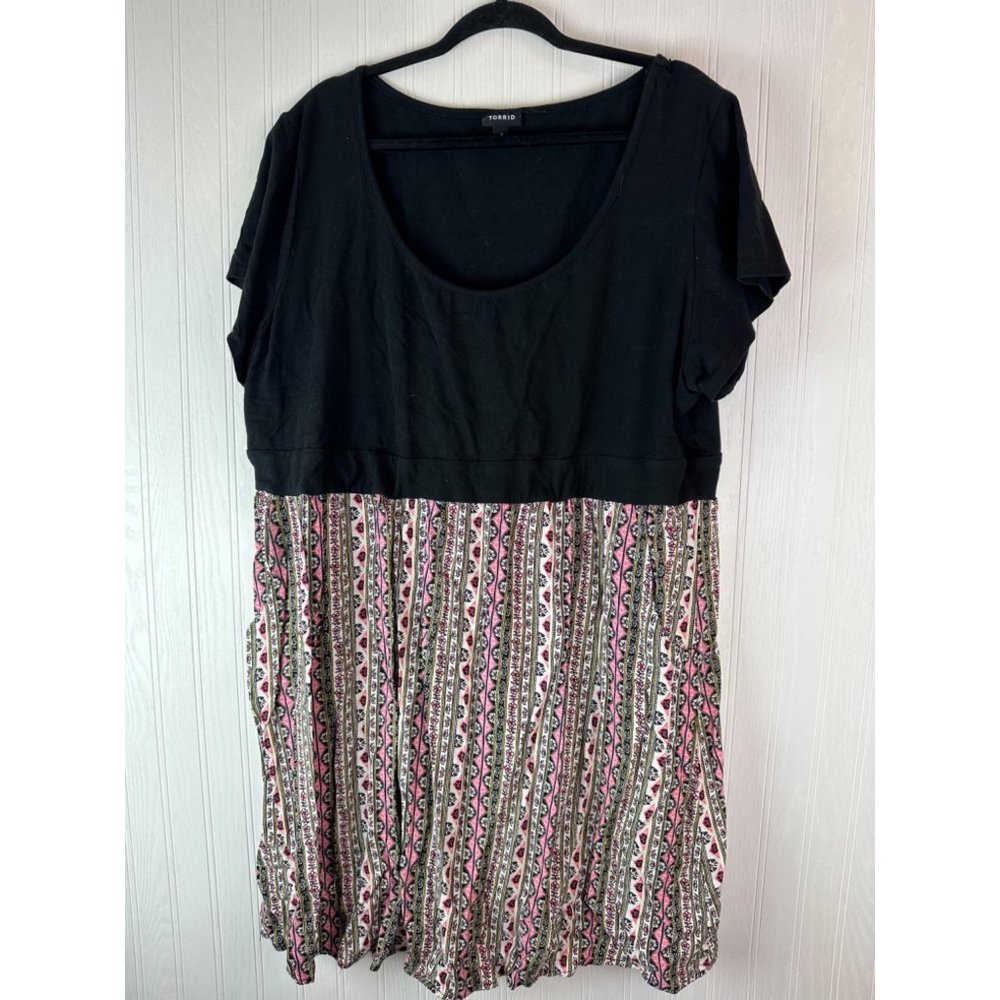Torrid Short Sleeve Dress size‎ 4XL Boho